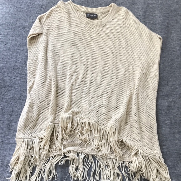 Michael Stars Sleeveless Fringe Light Sweater - Picture 2 of 4